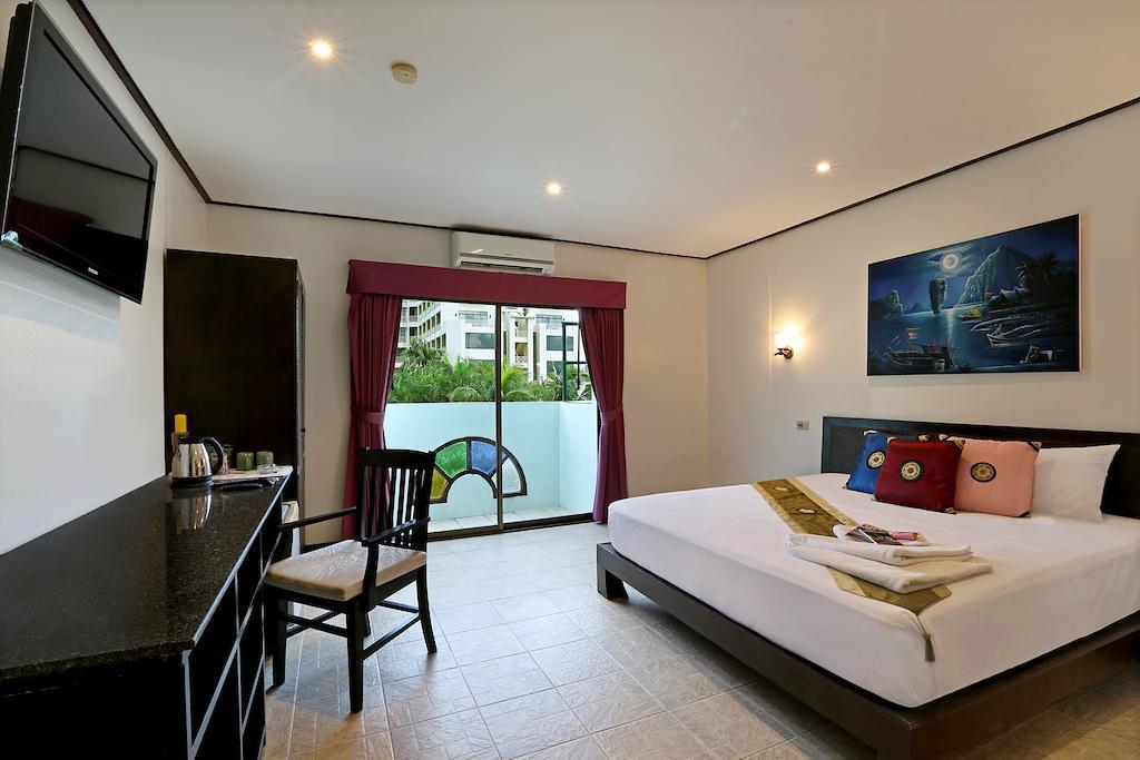 Angus O'Tool'S Guesthouse Karon Oda fotoğraf